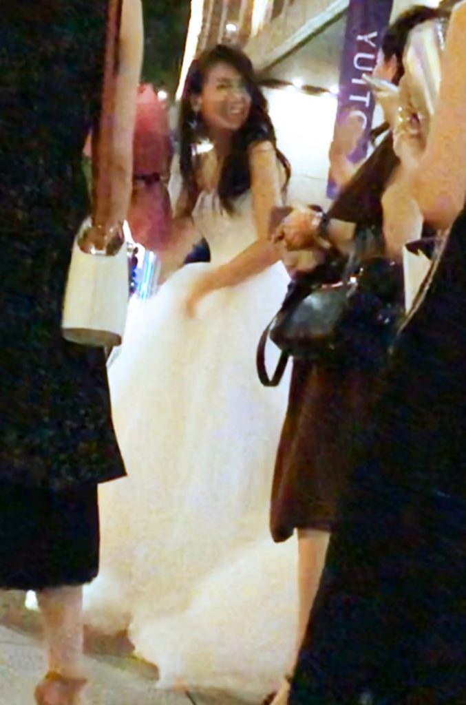 猪俣英希の結婚相手は和久田麻由子で三菱商事に勤務 ドレス姿が綺麗 ハルスタイル